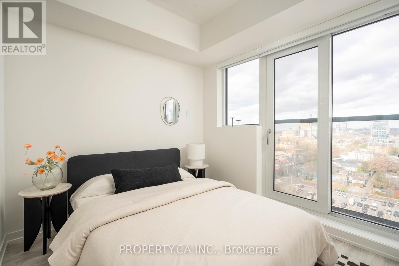 Lph01 - 2 Augusta Avenue, Toronto, Ontario  M5V 0T3 - Photo 26 - C12843486