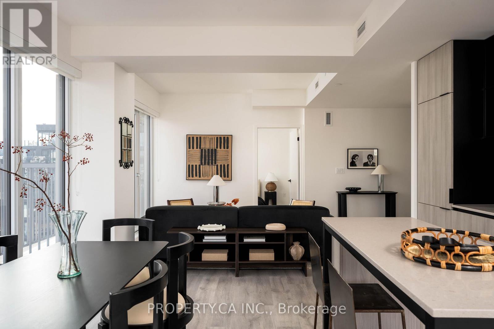 Lph01 - 2 Augusta Avenue, Toronto, Ontario  M5V 0T3 - Photo 4 - C12843486