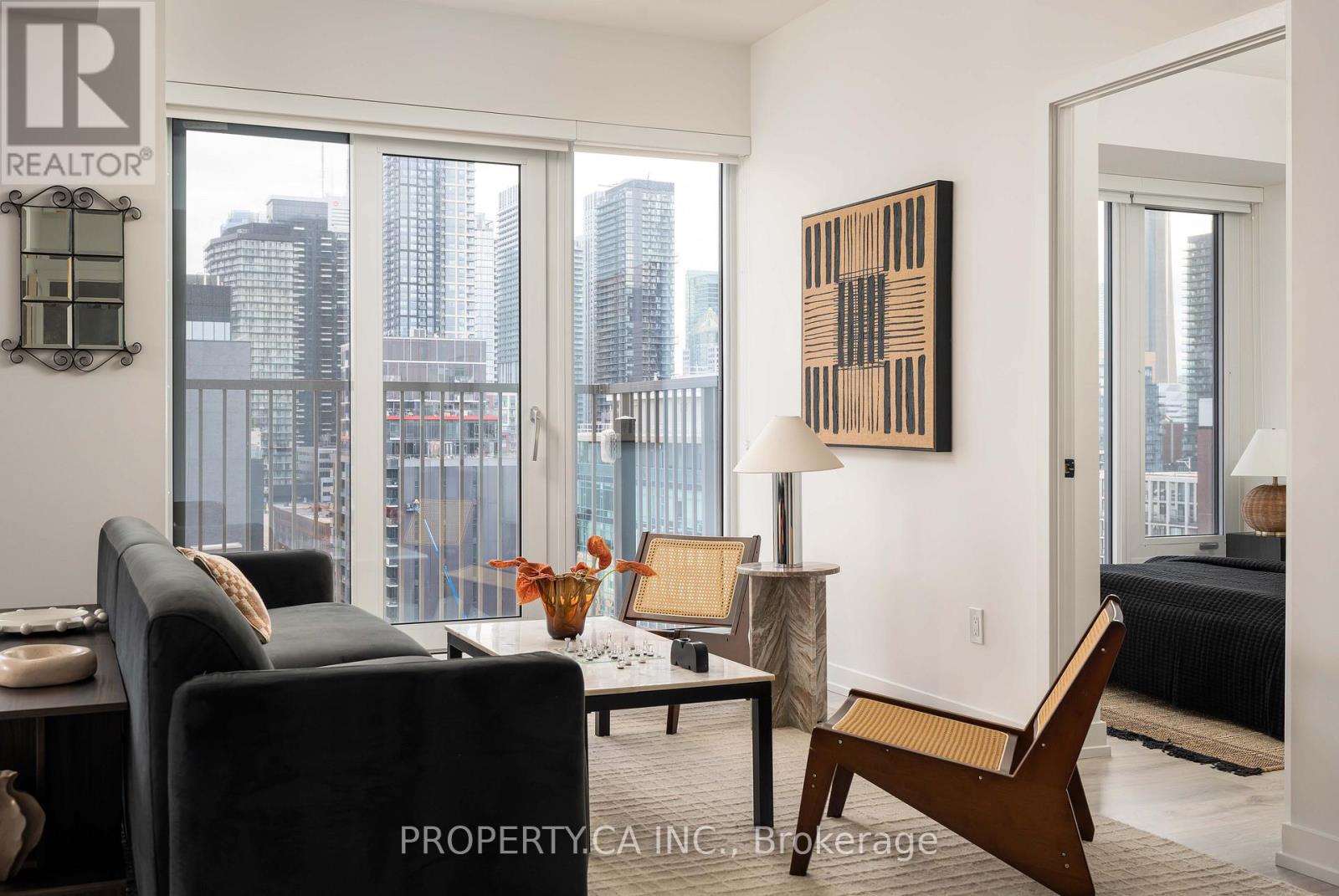 Lph01 - 2 Augusta Avenue, Toronto, Ontario  M5V 0T3 - Photo 9 - C12843486