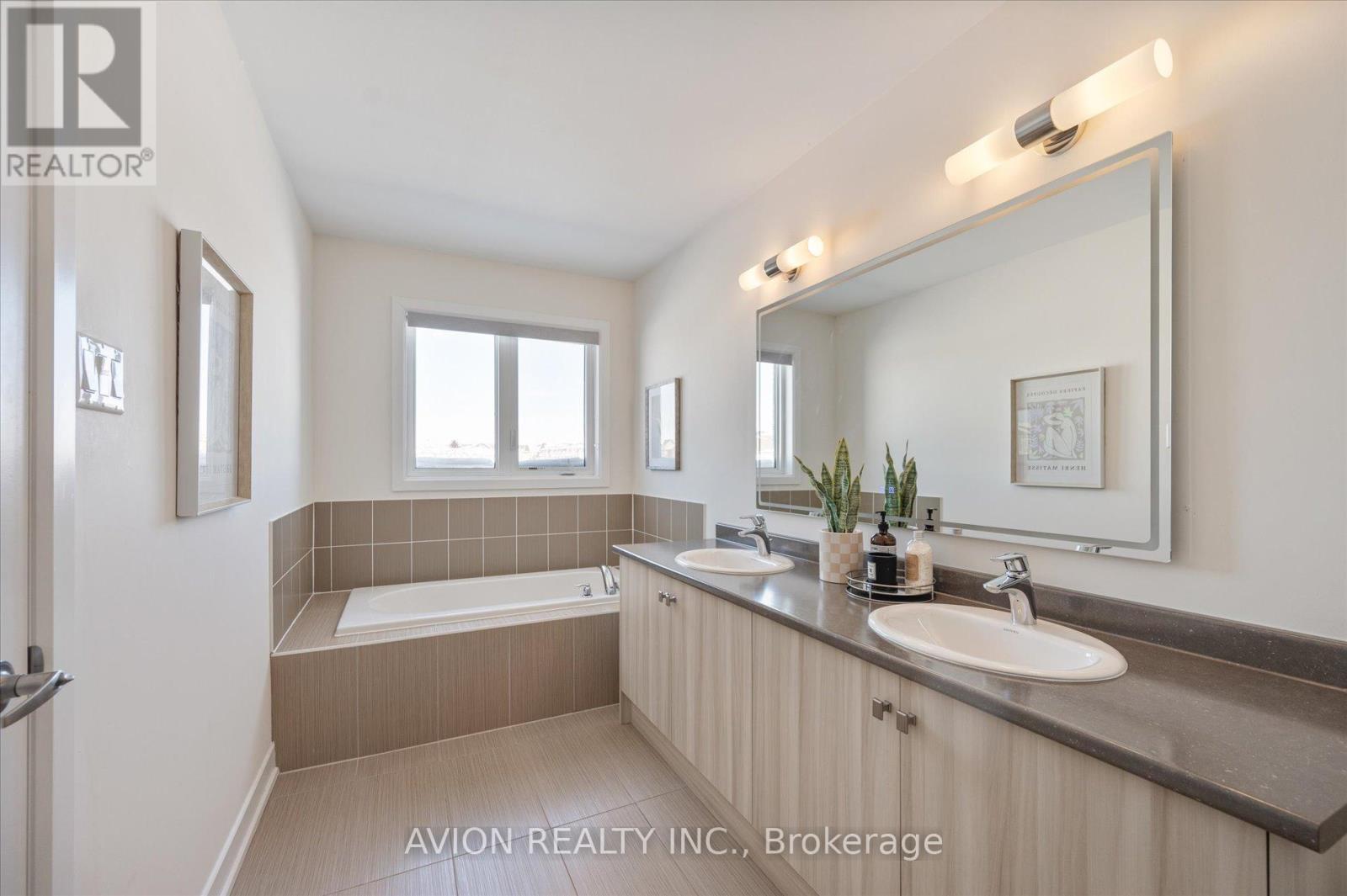 96 Donald Fleming Way N, Whitby, Ontario  L1R 0N8 - Photo 21 - E12843250