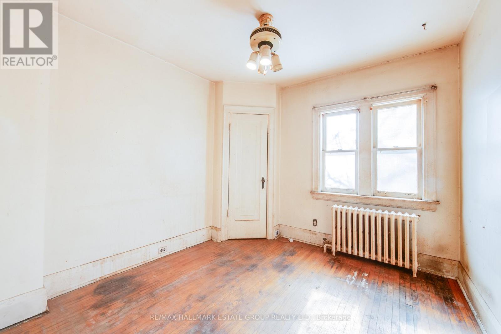 85 Kings Park Boulevard, Toronto, Ontario  M4J 2C2 - Photo 17 - E12843326