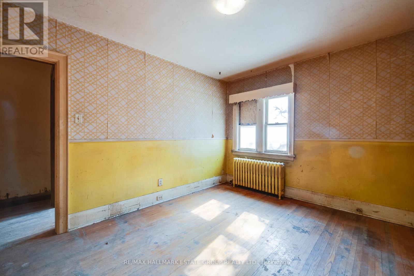 85 Kings Park Boulevard, Toronto, Ontario  M4J 2C2 - Photo 22 - E12843326