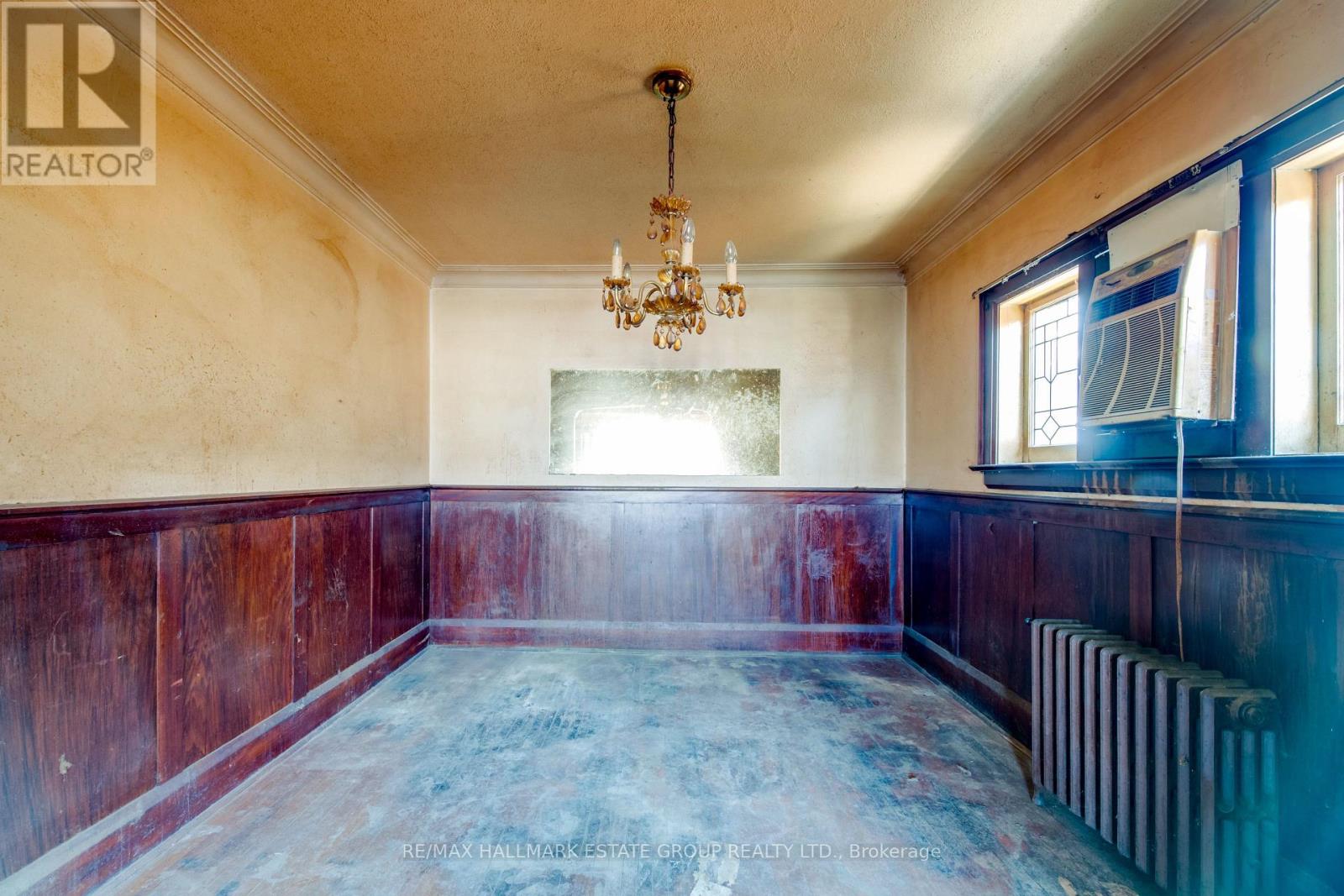 85 Kings Park Boulevard, Toronto, Ontario  M4J 2C2 - Photo 7 - E12843326