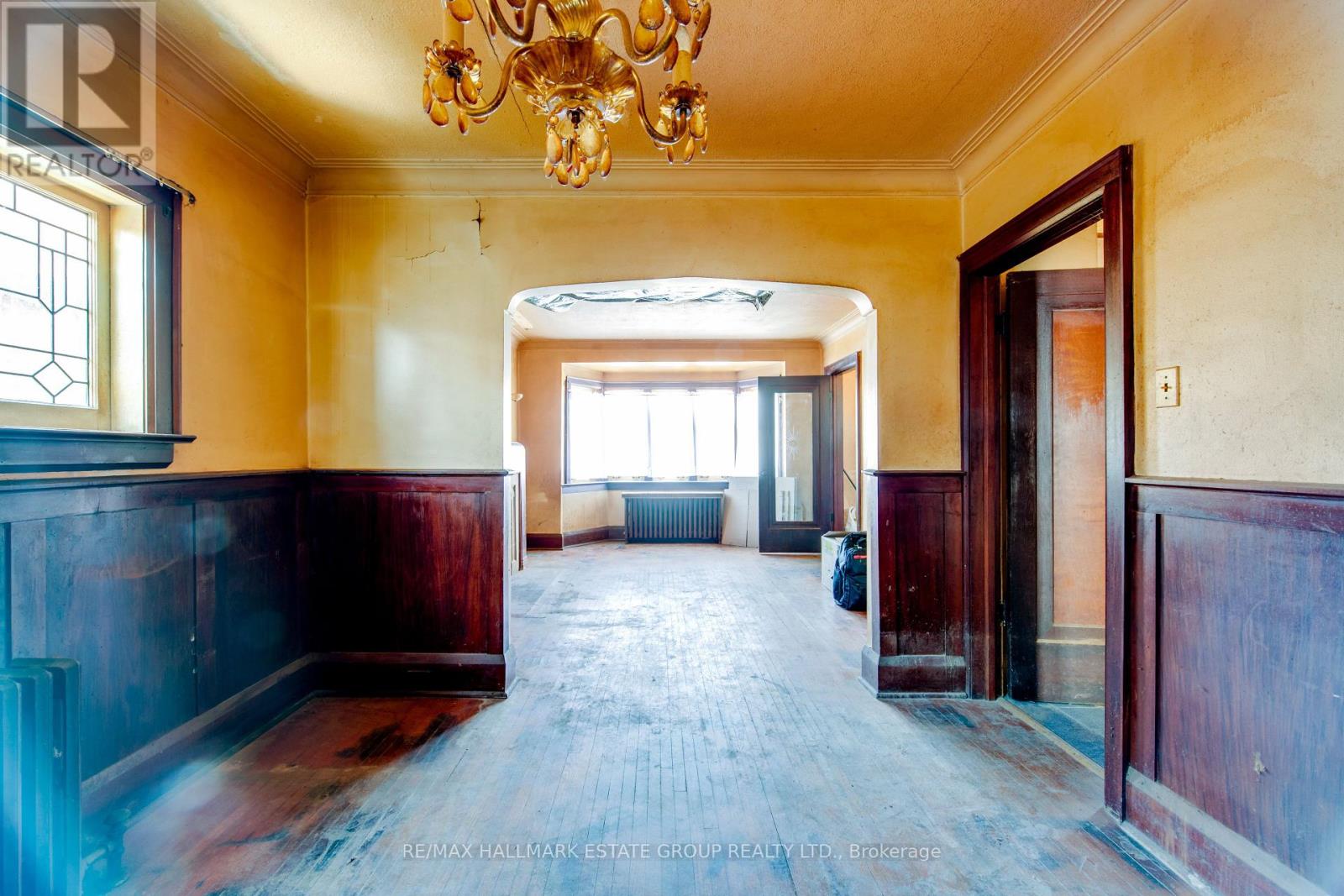 85 Kings Park Boulevard, Toronto, Ontario  M4J 2C2 - Photo 9 - E12843326