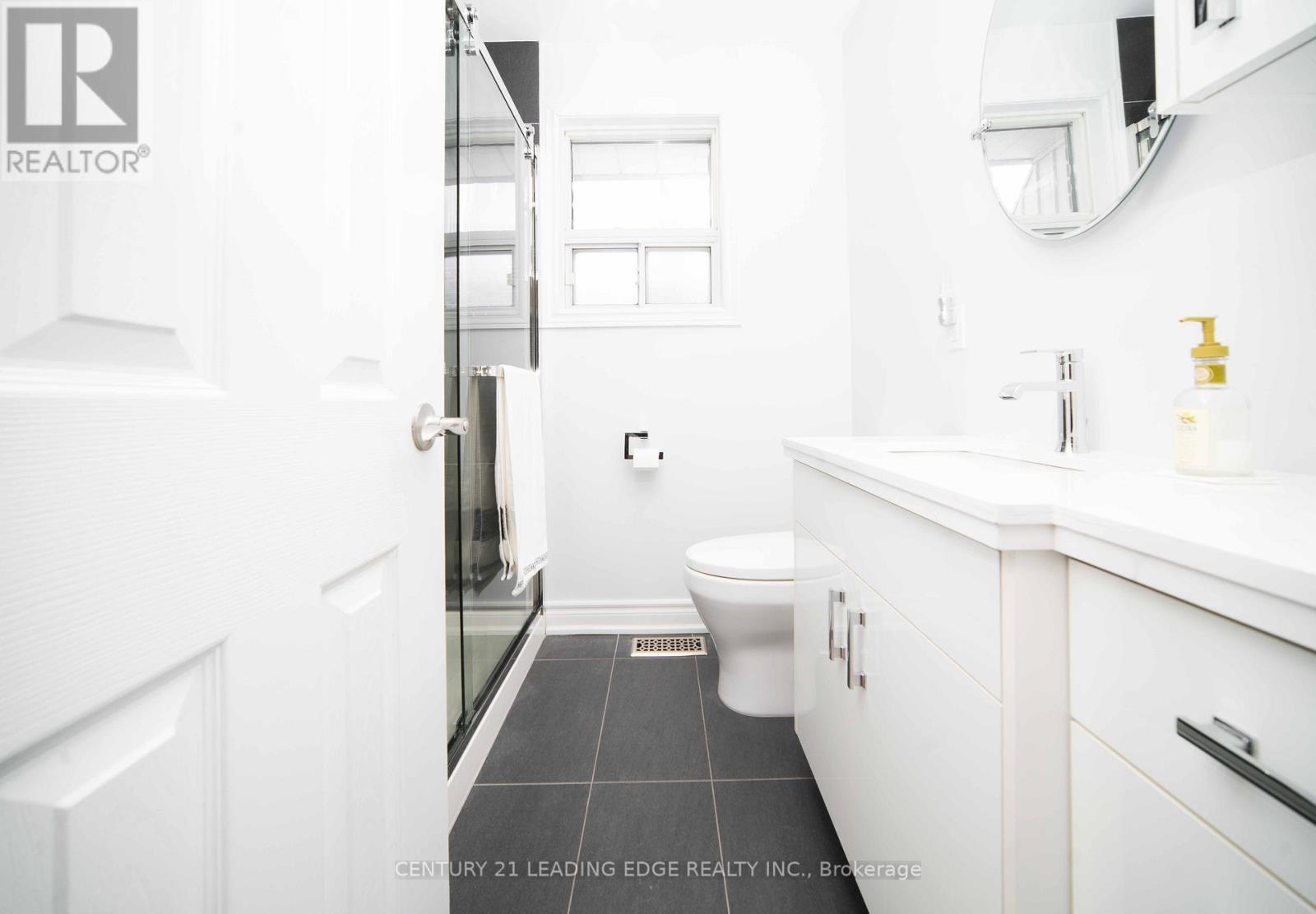 206 Cass Avenue, Toronto, Ontario  M1T 2C2 - Photo 12 - E12843346