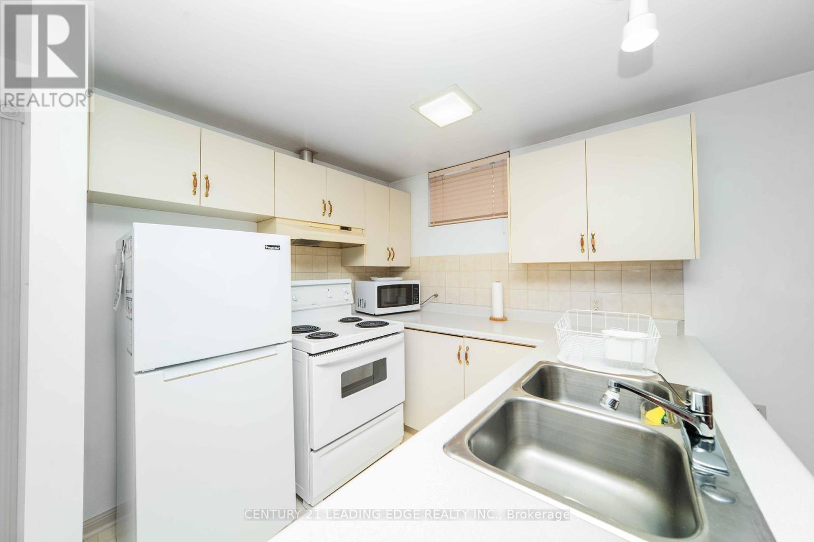 206 Cass Avenue, Toronto, Ontario  M1T 2C2 - Photo 21 - E12843346