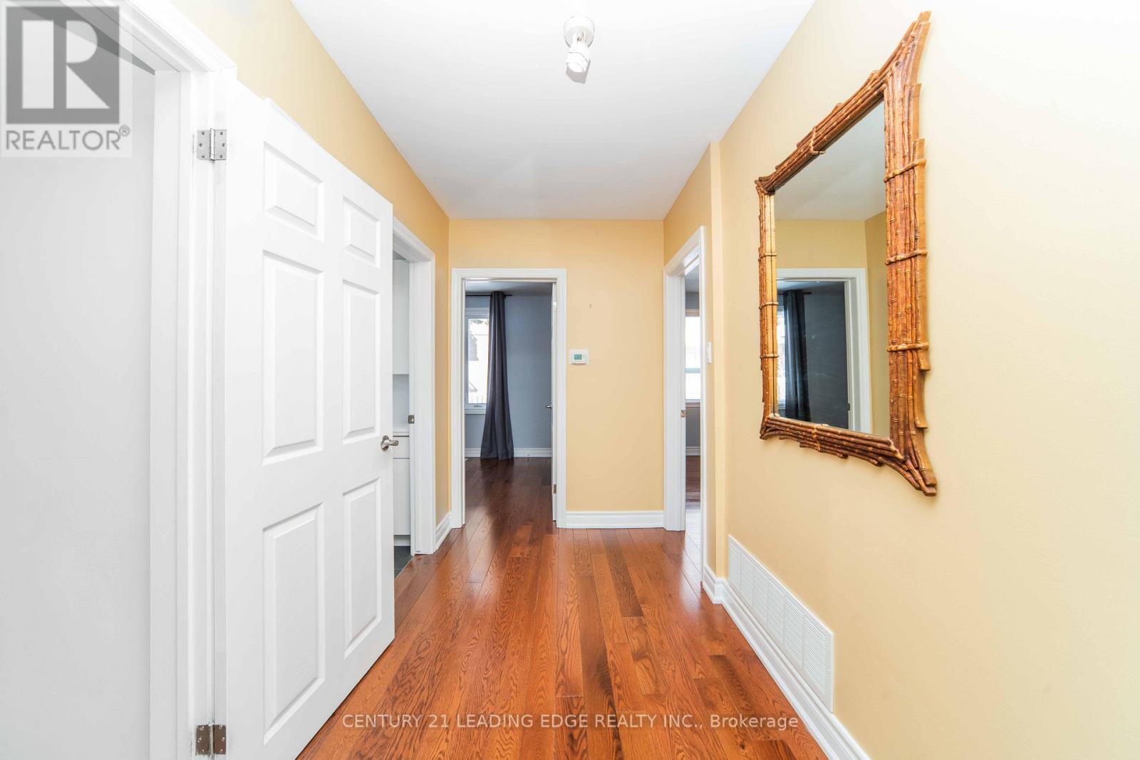 206 Cass Avenue, Toronto, Ontario  M1T 2C2 - Photo 9 - E12843346