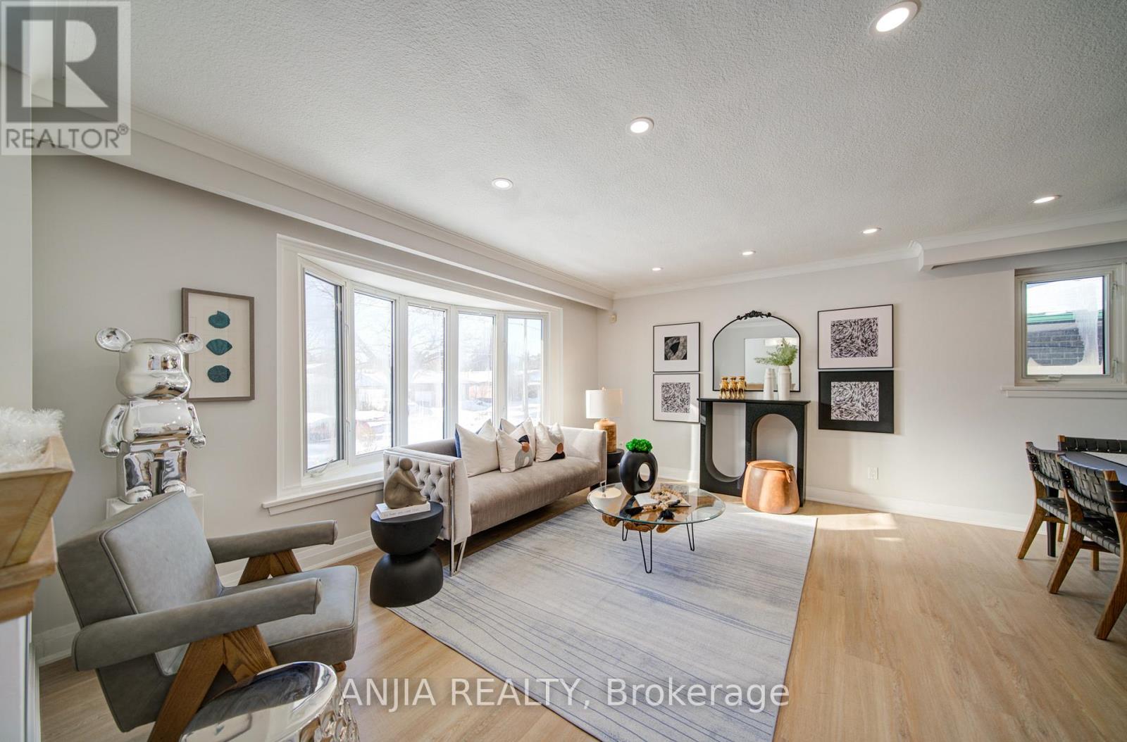 36 Birchard Street, Toronto (Tam O'shanter-Sullivan), Ontario  M1T 1Z2 - Photo 12 - E12843450