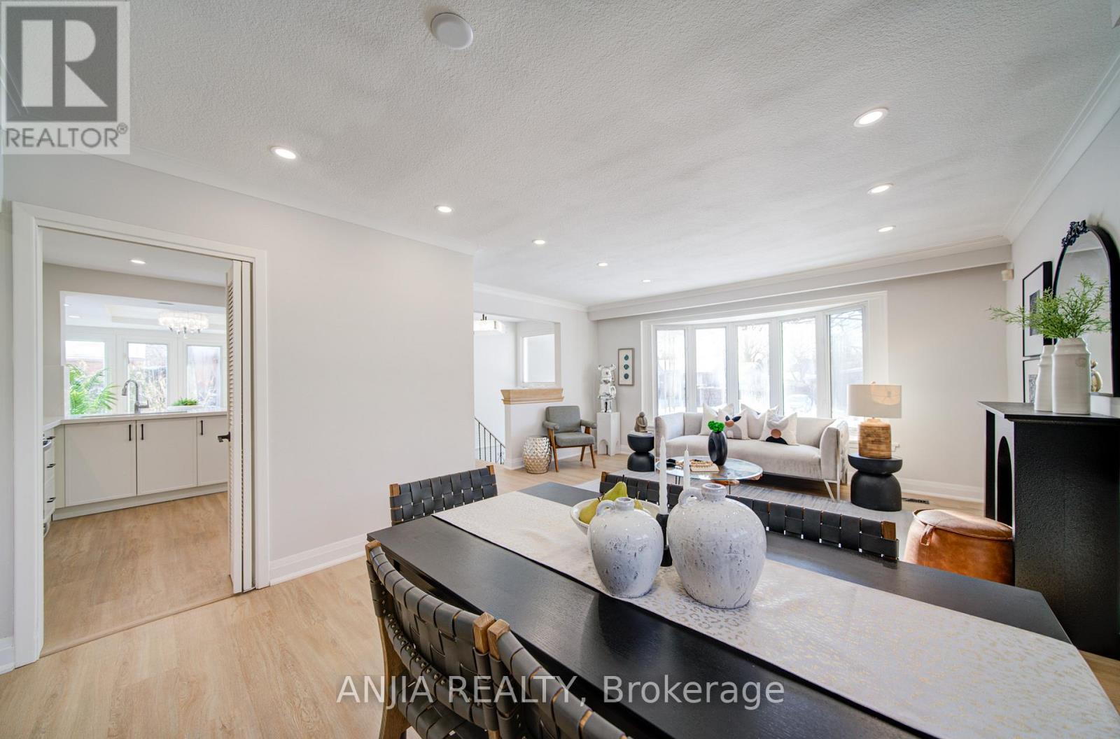 36 Birchard Street, Toronto (Tam O'shanter-Sullivan), Ontario  M1T 1Z2 - Photo 16 - E12843450