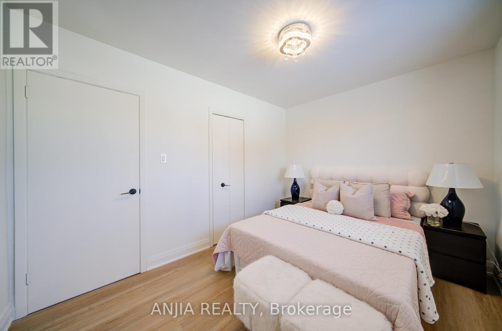 36 Birchard Street, Toronto (Tam O'shanter-Sullivan), Ontario  M1T 1Z2 - Photo 32 - E12843450