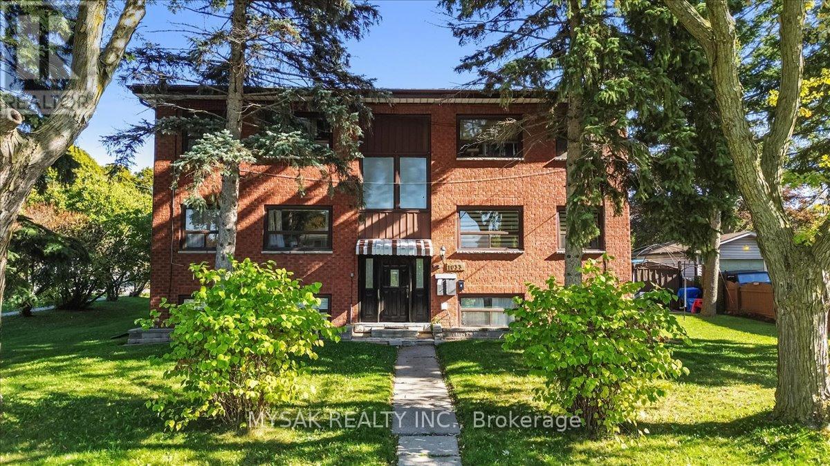 1033 RAVINE ROAD, Oshawa, Ontario