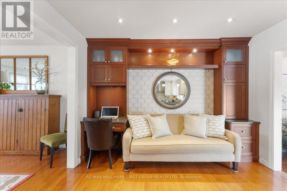 820 Sanok Drive, Pickering, Ontario L1W 2R2 - Photo 12 - E12843474