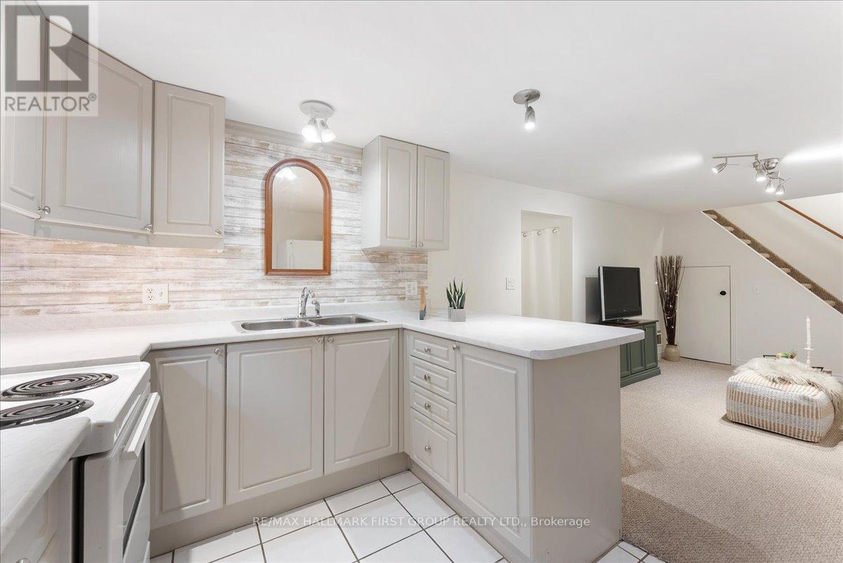 820 Sanok Drive, Pickering, Ontario L1W 2R2 - Photo 22 - E12843474