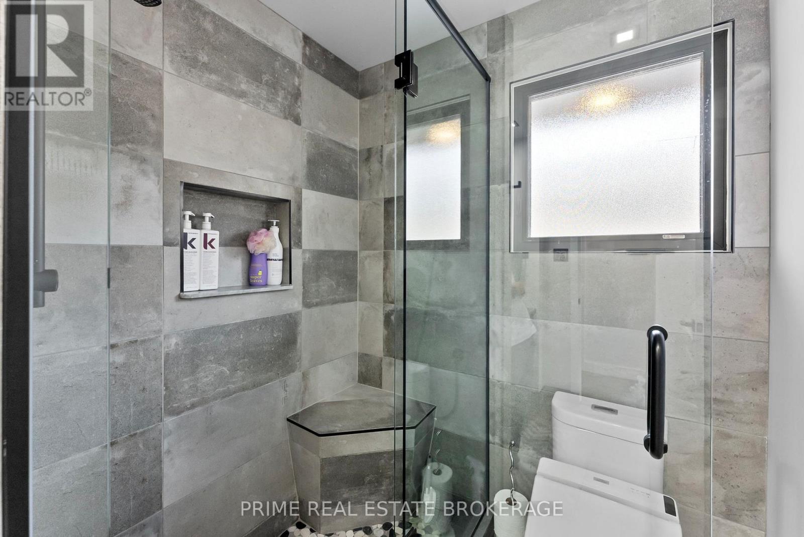 484 Ferndale Avenue, London South, Ontario  N6C 2Z1 - Photo 20 - X12834904