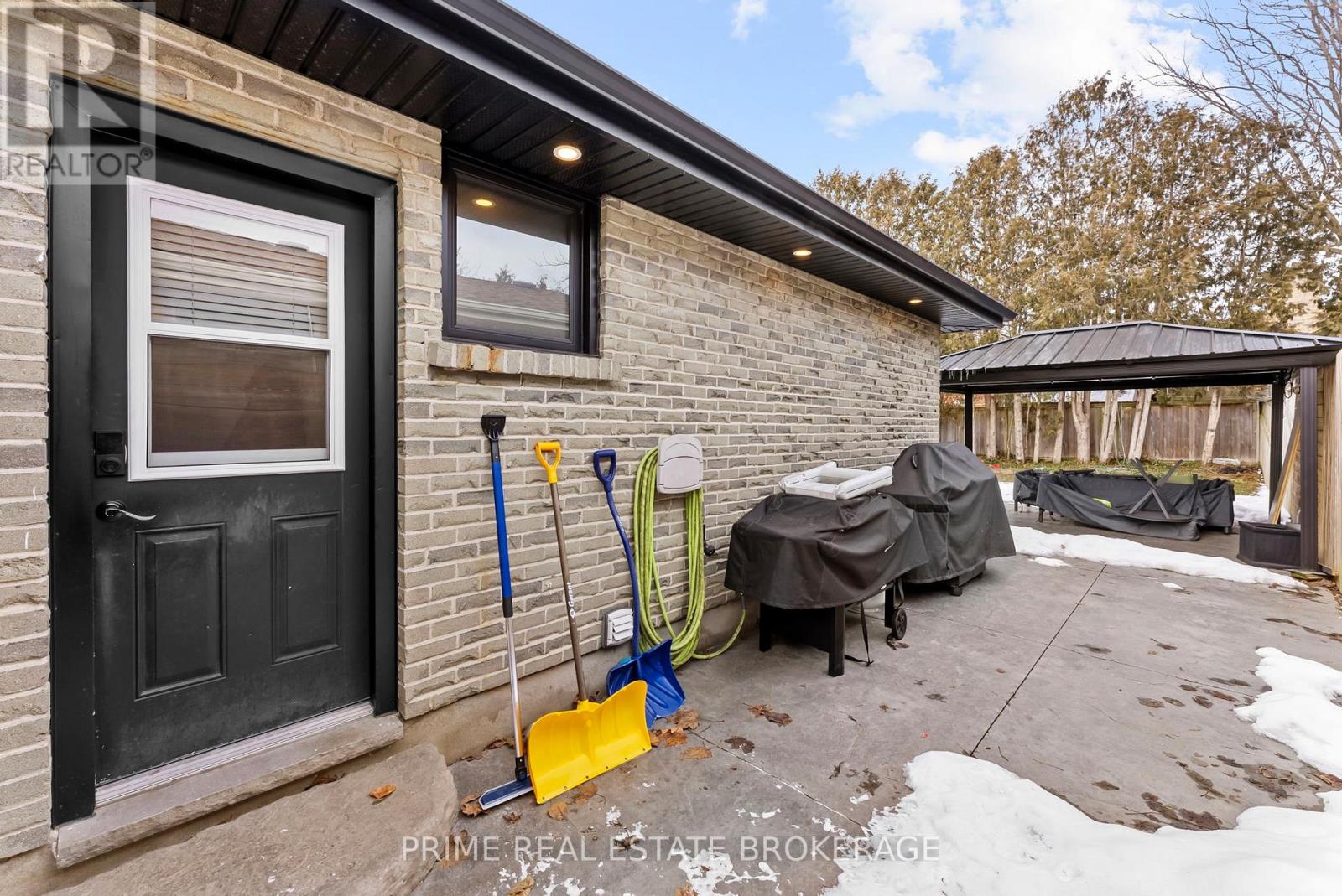 484 Ferndale Avenue, London South, Ontario  N6C 2Z1 - Photo 34 - X12834904