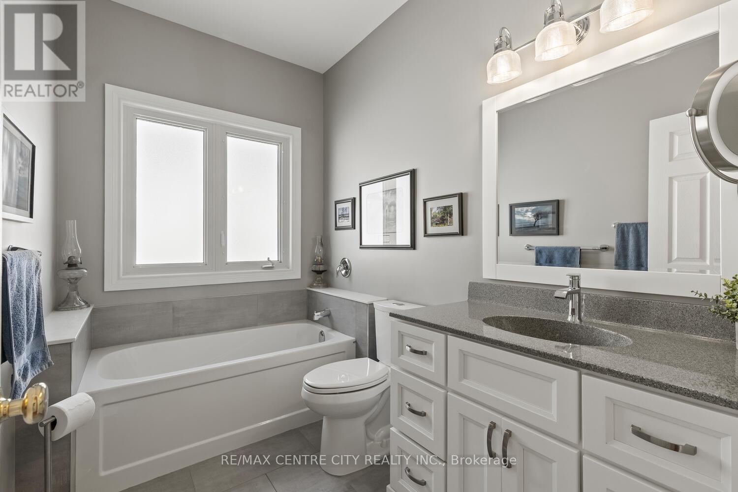 143 Greyrock Crescent, London East, Ontario  N5Y 6L5 - Photo 23 - X12838670