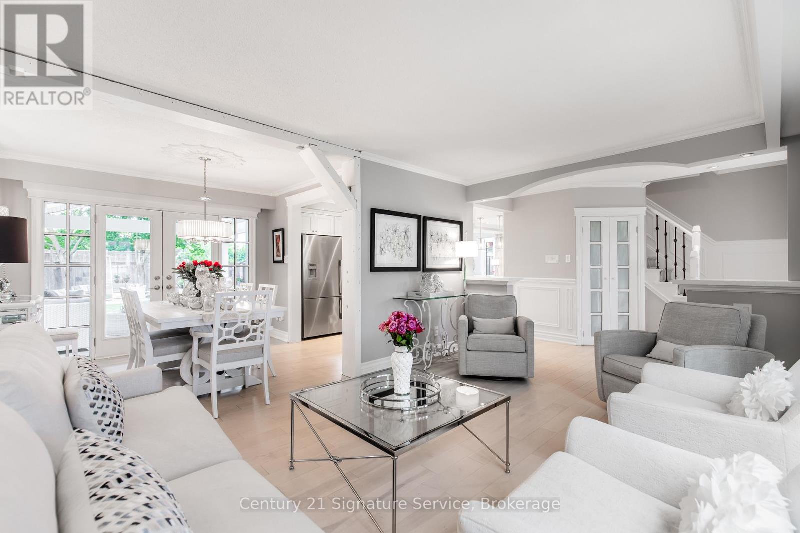 16 Ferndale Crescent, Brampton, Ontario  L6W 1E9 - Photo 7 - W12839772