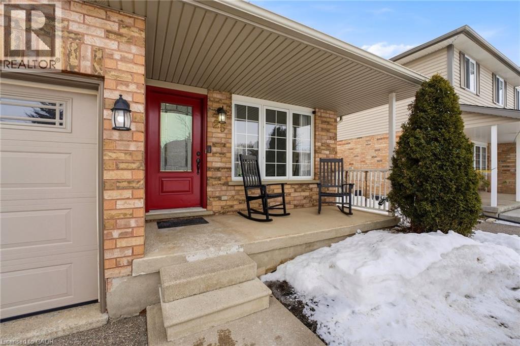 25 Bitternut Place, Elmira, Ontario  N3B 3L2 - Photo 3 - 40808945