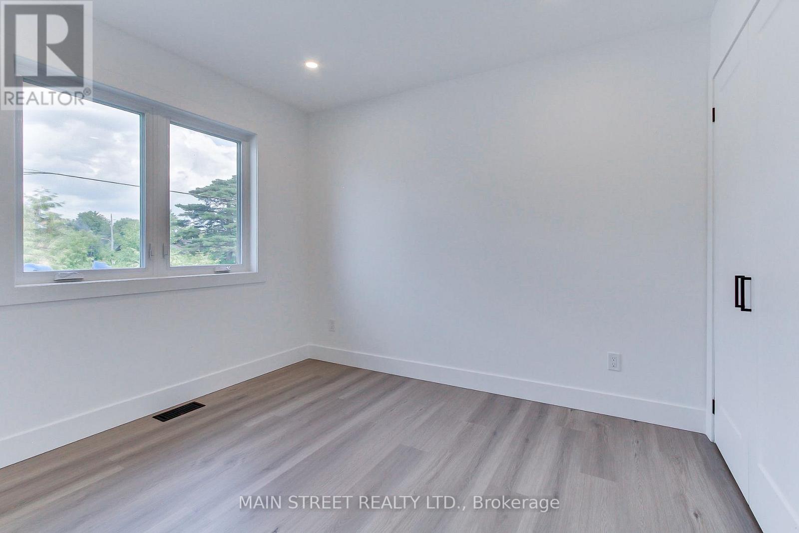 353 Pasadena Drive, Georgina, Ontario  L4P 2Z2 - Photo 28 - N12843118