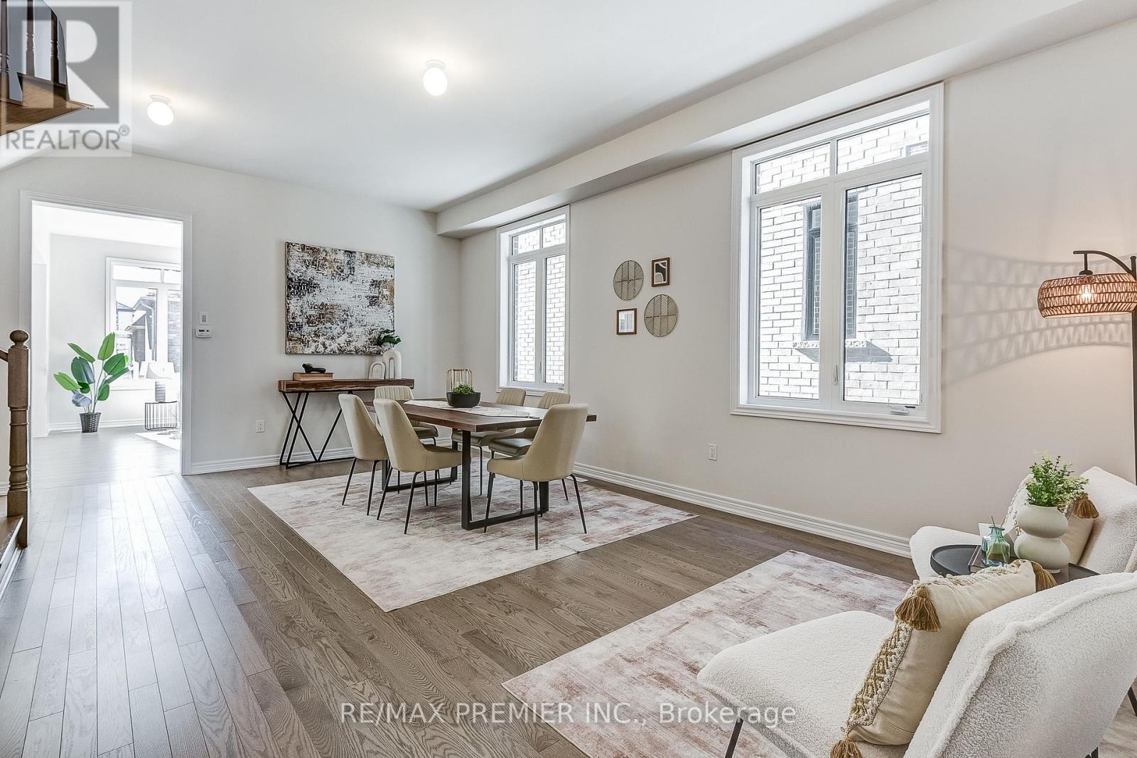 215 Fallharvest Way, Whitchurch-Stouffville, Ontario  L4A 0S1 - Photo 12 - N12843138