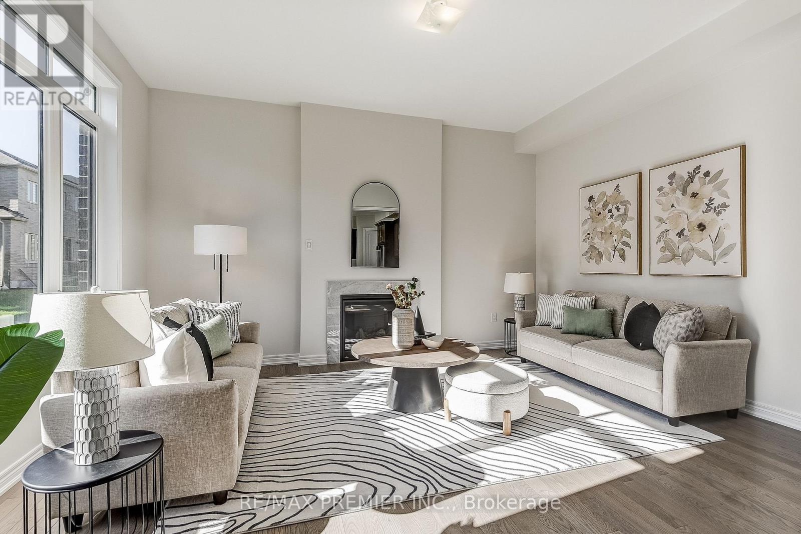 215 Fallharvest Way, Whitchurch-Stouffville, Ontario  L4A 0S1 - Photo 28 - N12843138