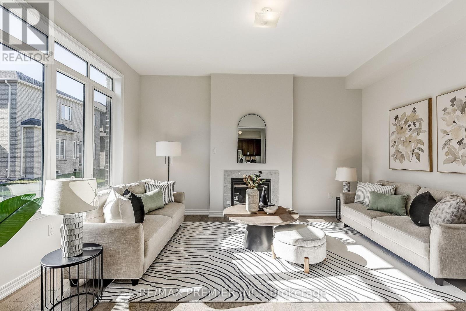 215 Fallharvest Way, Whitchurch-Stouffville, Ontario  L4A 0S1 - Photo 29 - N12843138