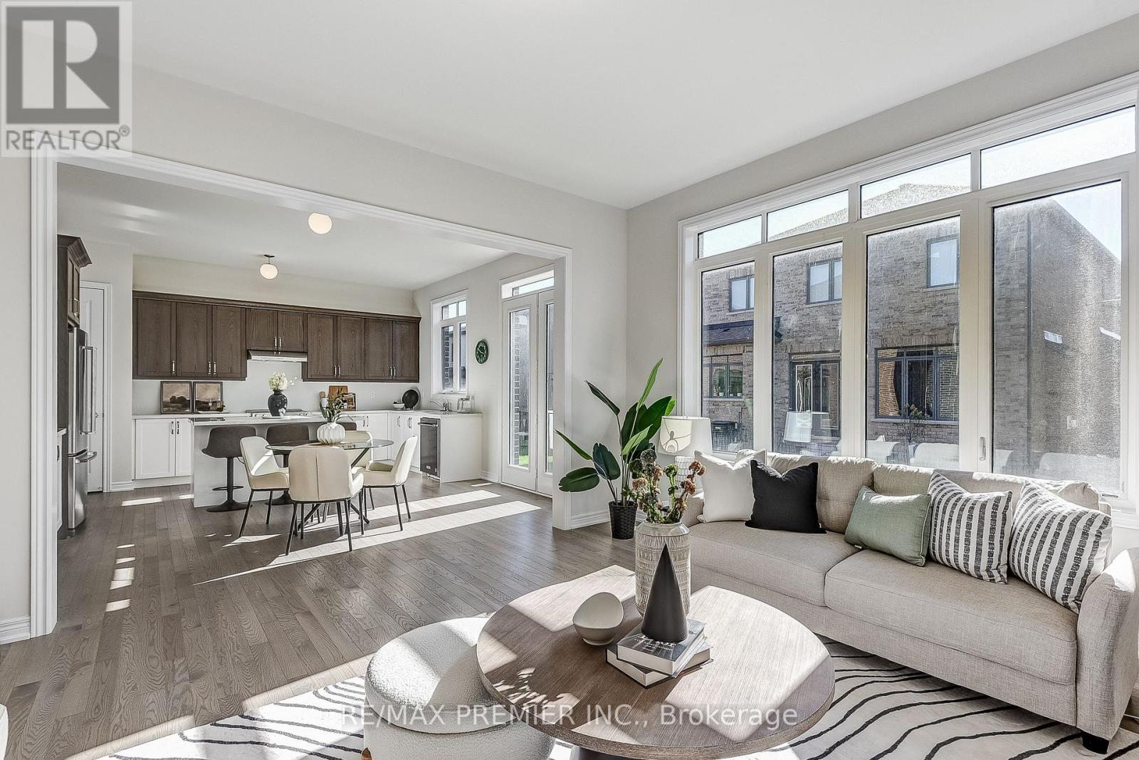 215 Fallharvest Way, Whitchurch-Stouffville, Ontario  L4A 0S1 - Photo 30 - N12843138