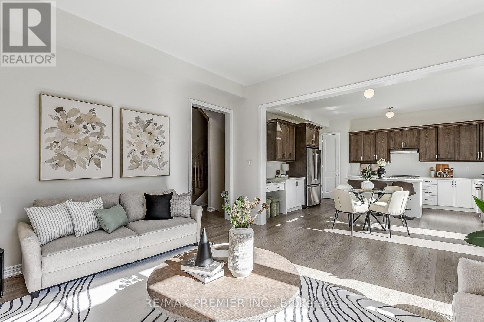 215 Fallharvest Way, Whitchurch-Stouffville, Ontario  L4A 0S1 - Photo 31 - N12843138