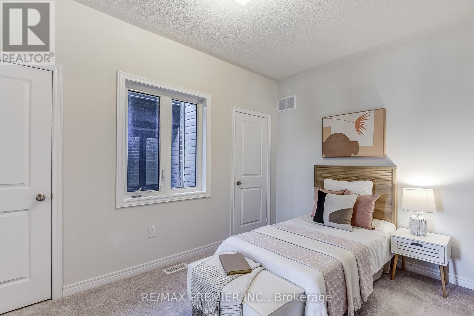 215 Fallharvest Way, Whitchurch-Stouffville, Ontario  L4A 0S1 - Photo 49 - N12843138