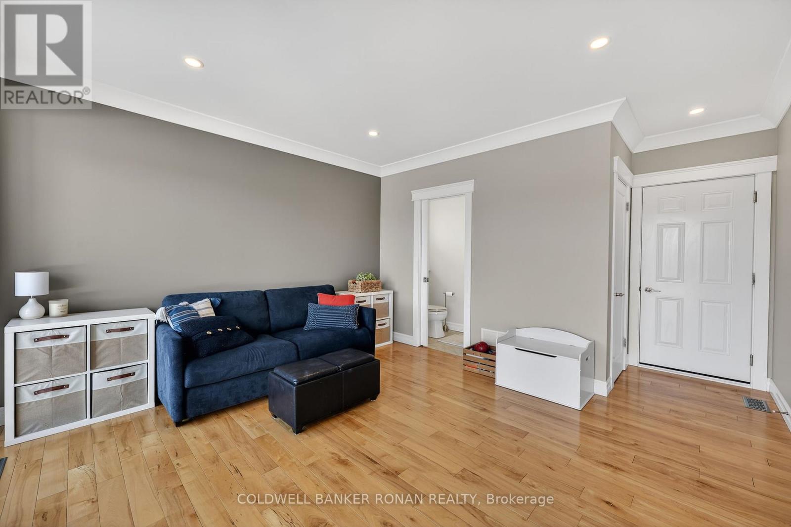 96 Boyne Crescent, New Tecumseth, Ontario  L9R 1K2 - Photo 18 - N12843142