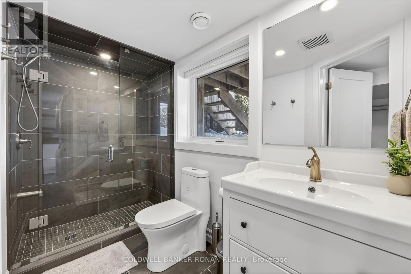 96 Boyne Crescent, New Tecumseth, Ontario  L9R 1K2 - Photo 36 - N12843142