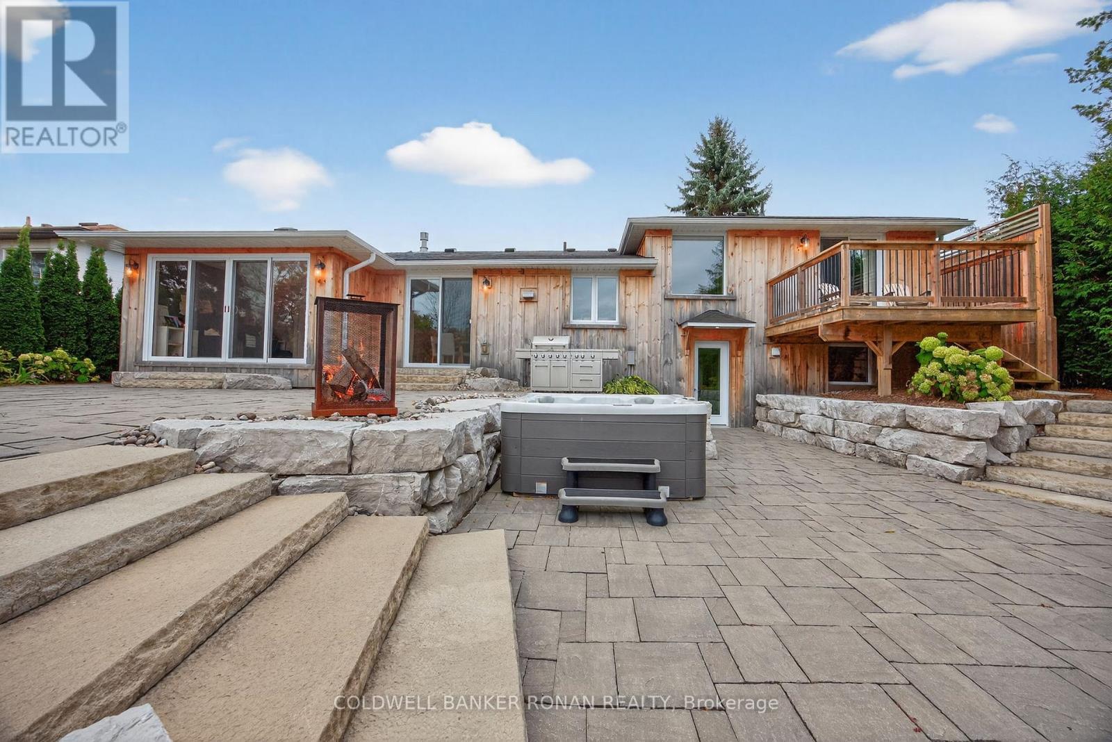 96 Boyne Crescent, New Tecumseth, Ontario  L9R 1K2 - Photo 44 - N12843142