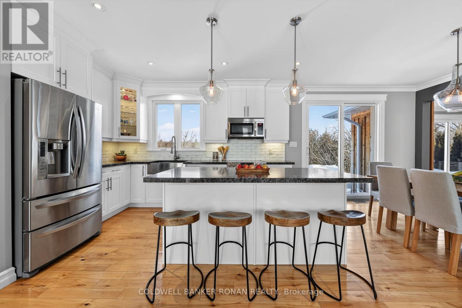 96 Boyne Crescent, New Tecumseth, Ontario  L9R 1K2 - Photo 9 - N12843142