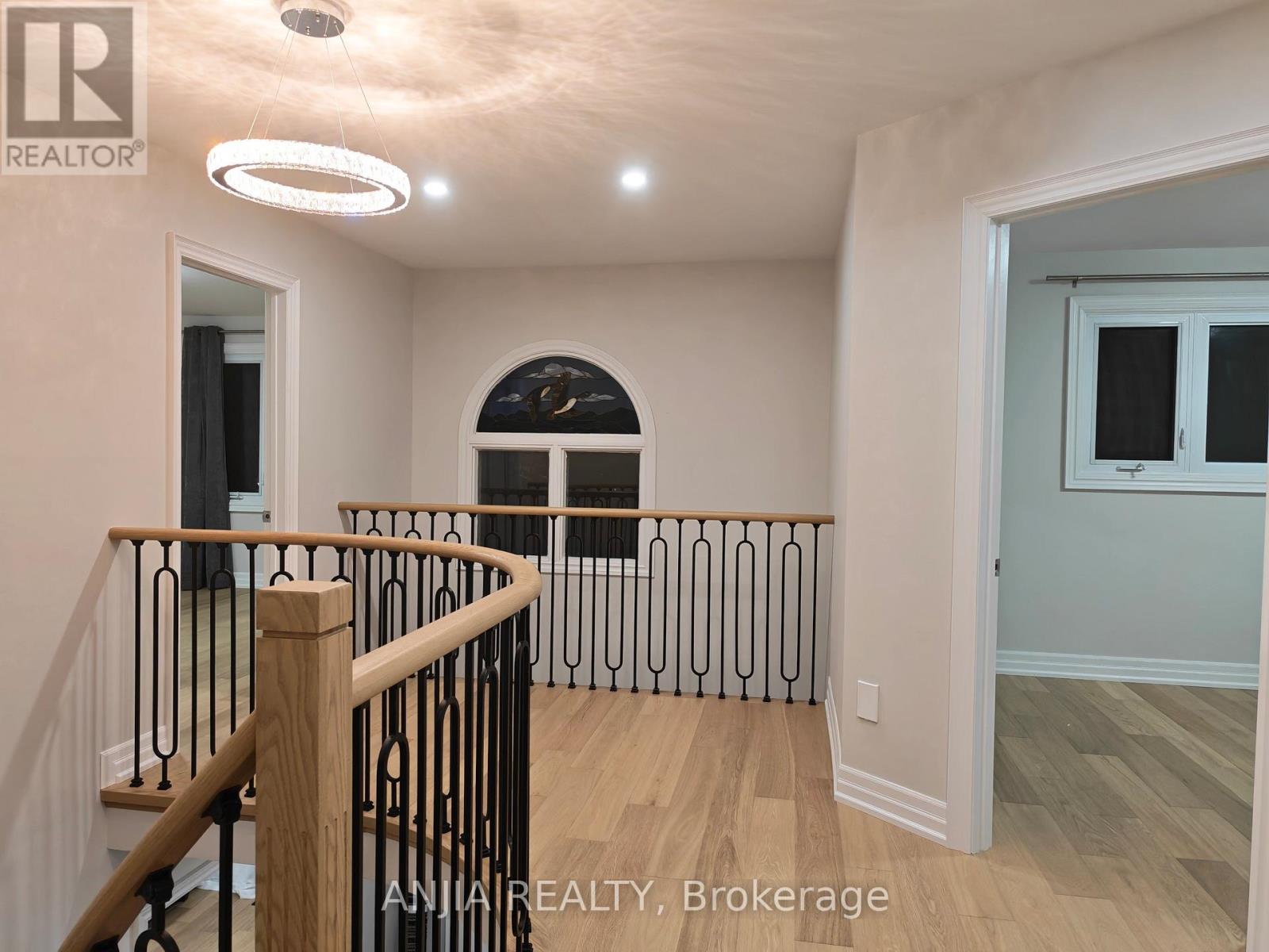 2nd Floor #2 - 5 Janna Court, Markham, Ontario  L3R 8Z3 - Photo 3 - N12843178