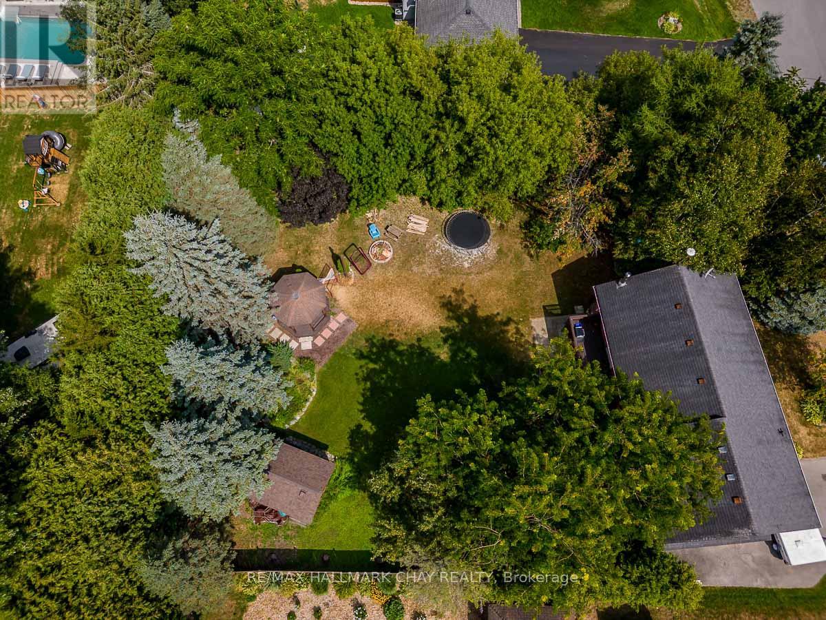 61 Marshall Crescent, Essa (Baxter), Ontario  L0M 1B1 - Photo 37 - N12843196