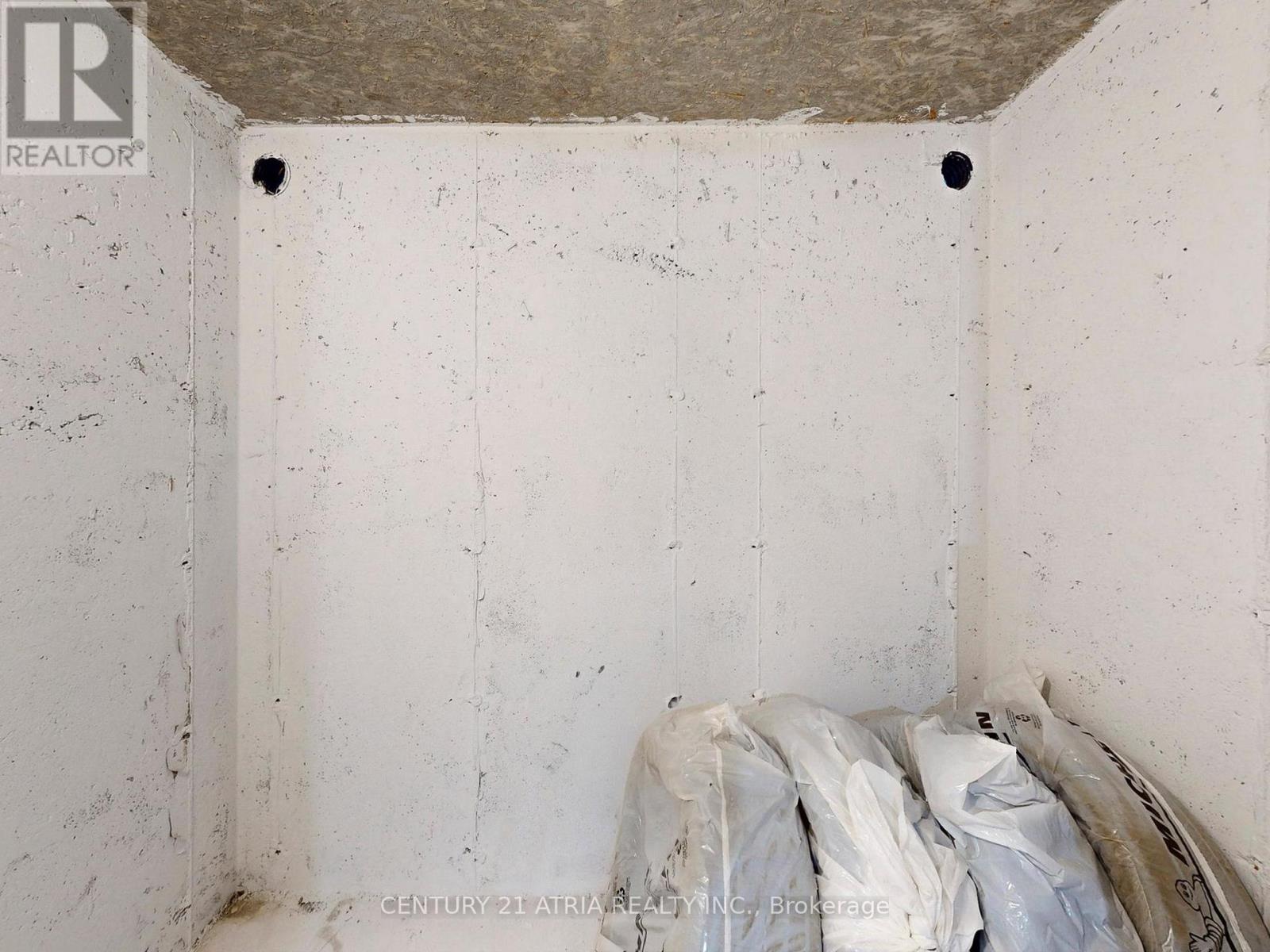 28 Veterans Street, Bradford West Gwillimbury, Ontario  L3Z 4L3 - Photo 43 - N12843282