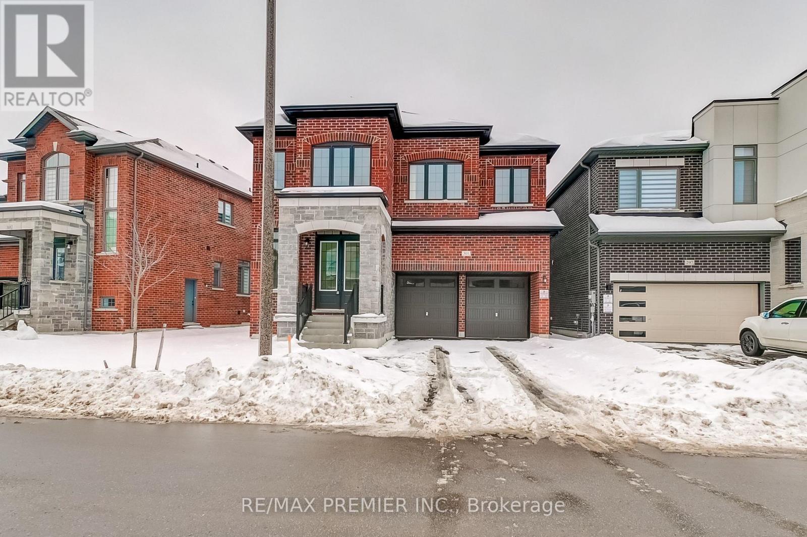 301 Wesmina Avenue, Whitchurch-Stouffville, Ontario  L4A 5C2 - Photo 3 - N12843328