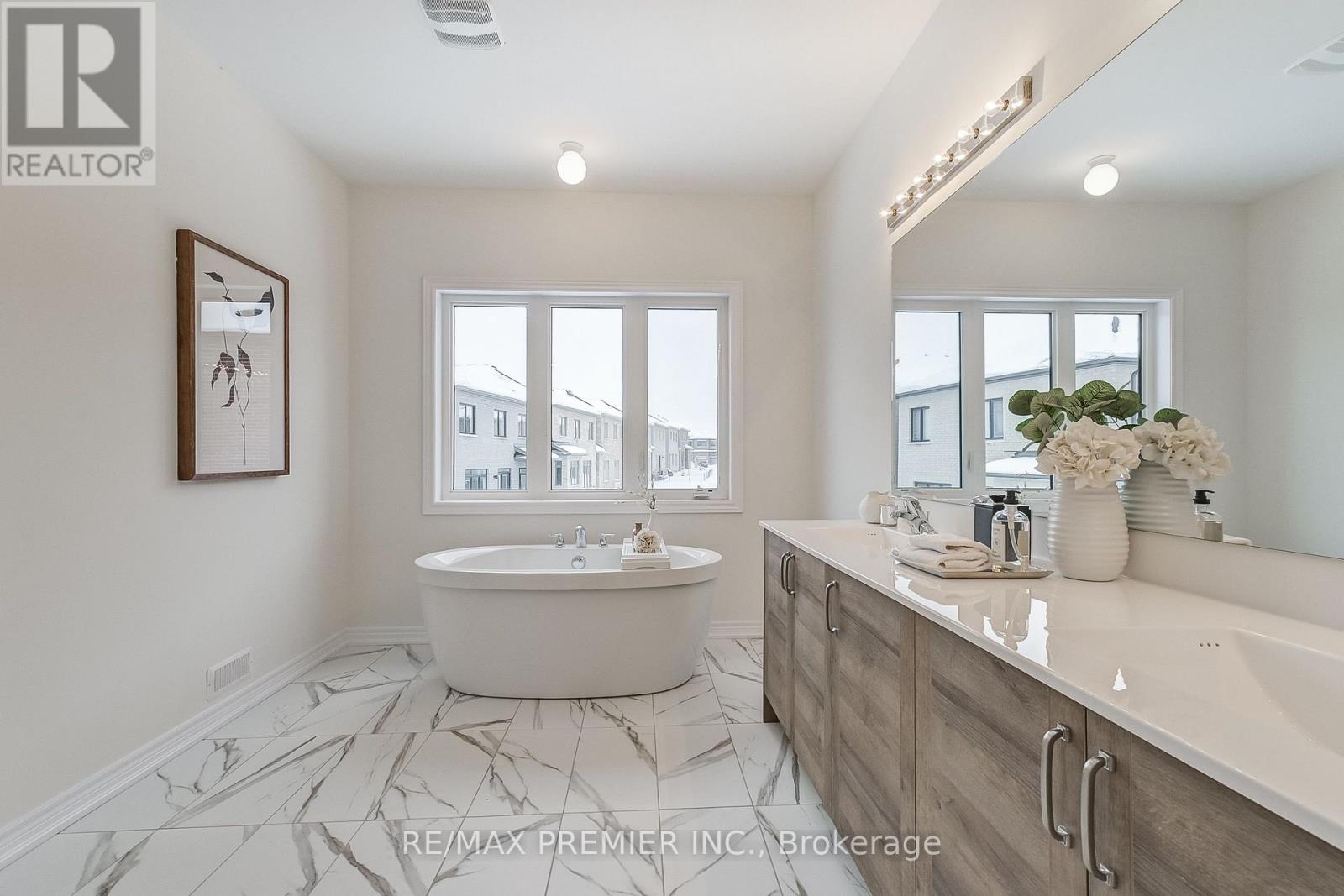 301 Wesmina Avenue, Whitchurch-Stouffville, Ontario  L4A 5C2 - Photo 31 - N12843328