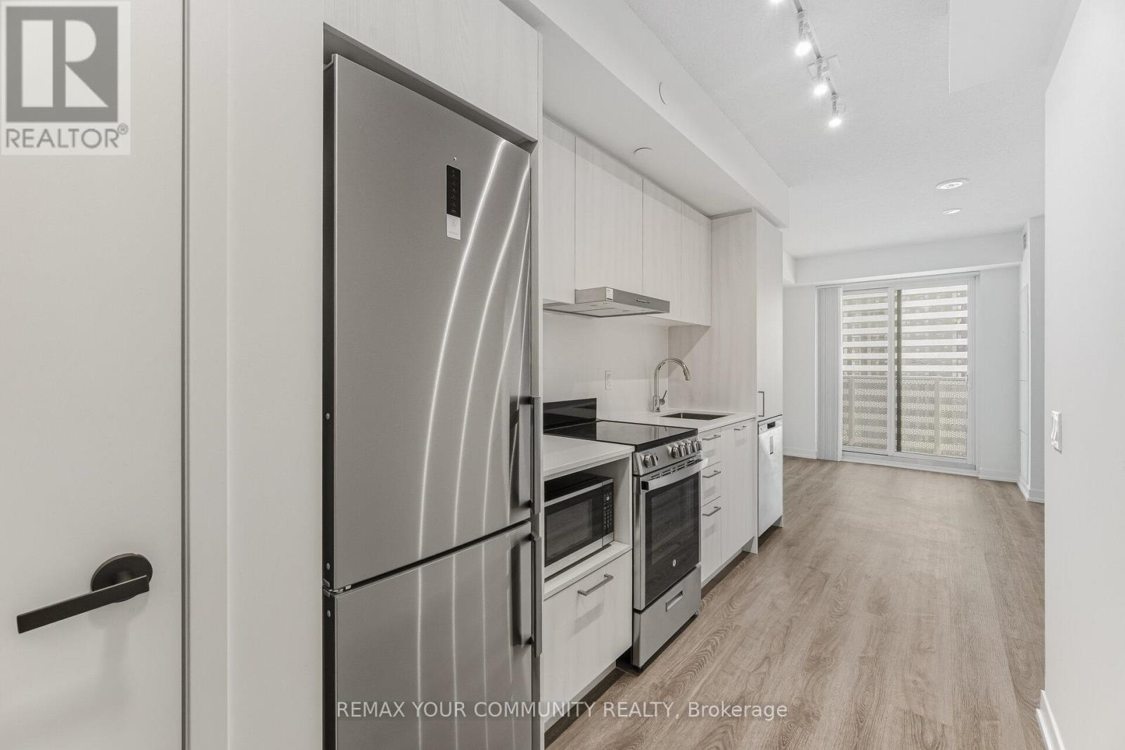 3002 - 195 Commerce Street, Vaughan, Ontario  L4K 0P9 - Photo 12 - N12843366