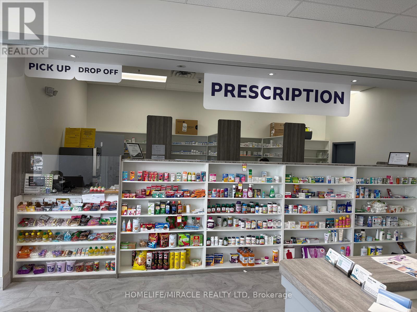 3 - 155 Mostar Street, Whitchurch-Stouffville, Ontario  L4A 0Y2 - Photo 3 - N12843368