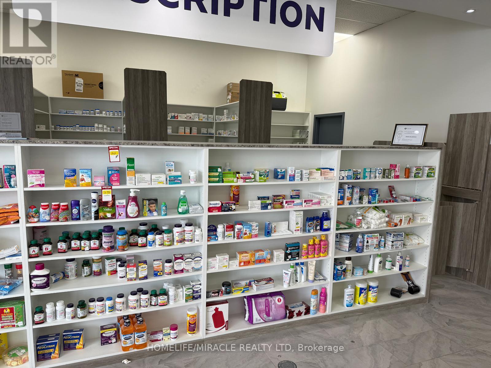 3 - 155 Mostar Street, Whitchurch-Stouffville, Ontario  L4A 0Y2 - Photo 5 - N12843368