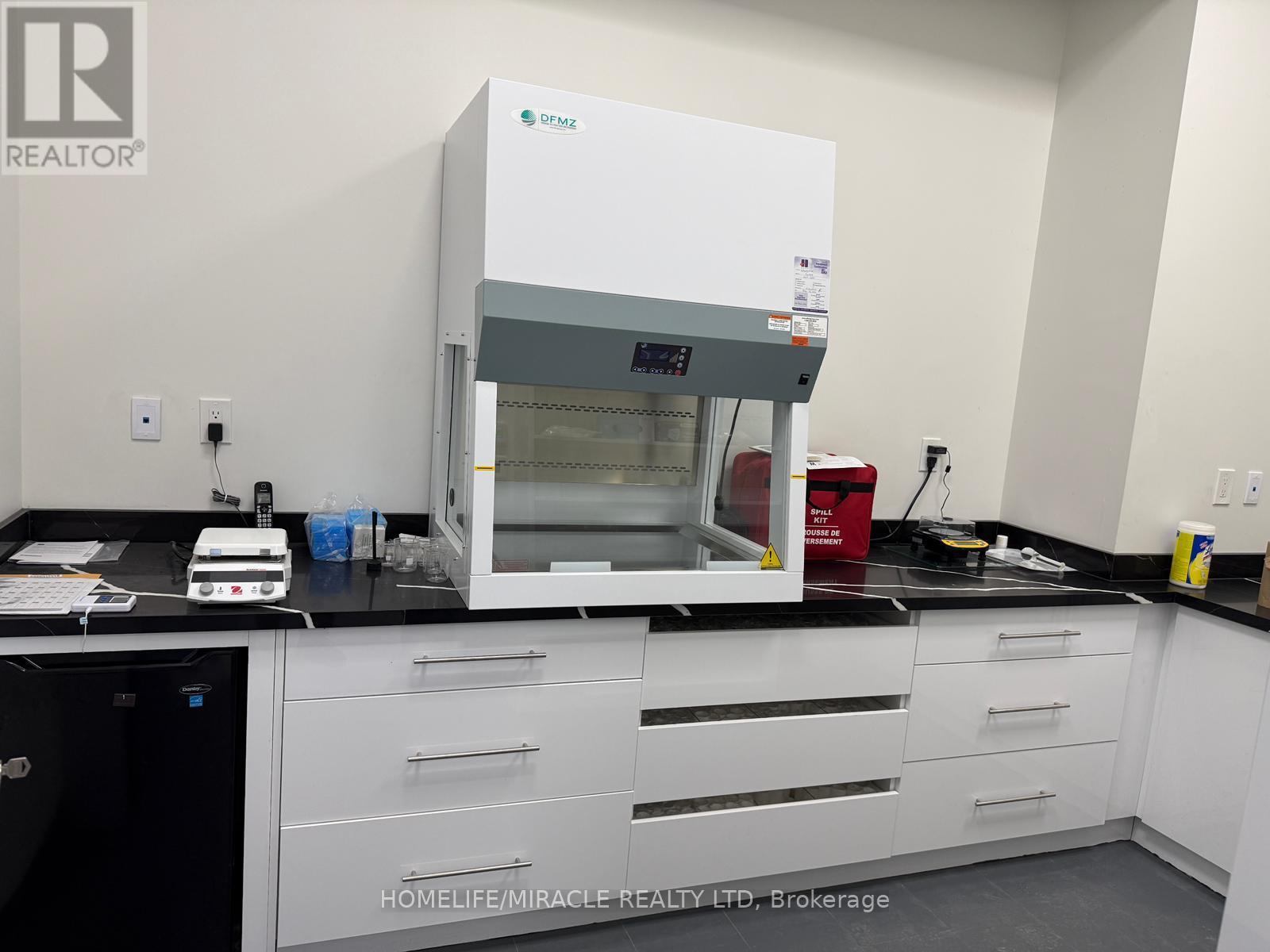 3 - 155 Mostar Street, Whitchurch-Stouffville, Ontario  L4A 0Y2 - Photo 8 - N12843368