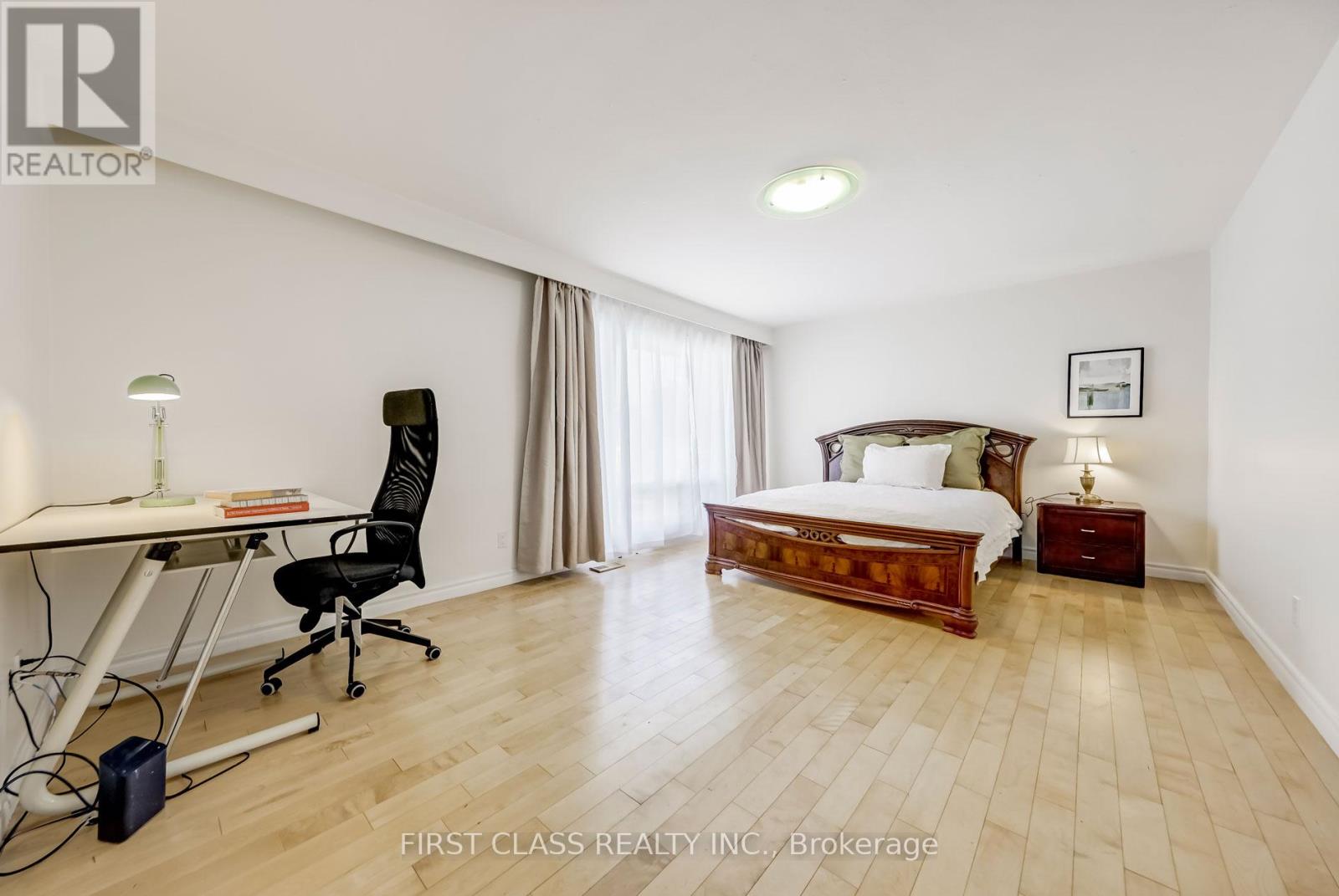 Main Floor - 12 Cartier Crescent, Richmond Hill, Ontario  L4C 2N1 - Photo 10 - N12843370