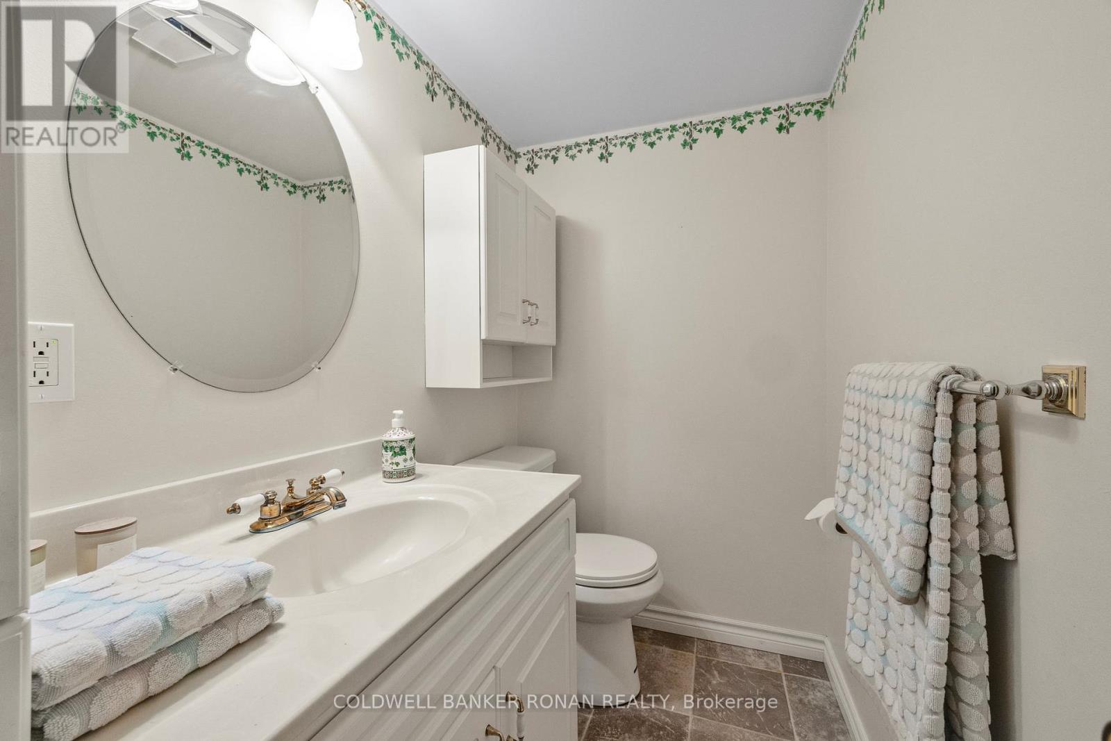 39 Mitchell Avenue, New Tecumseth, Ontario  L9R 1C9 - Photo 22 - N12843390