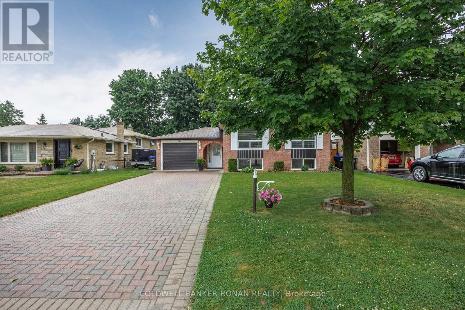 39 Mitchell Avenue, New Tecumseth, Ontario  L9R 1C9 - Photo 3 - N12843390