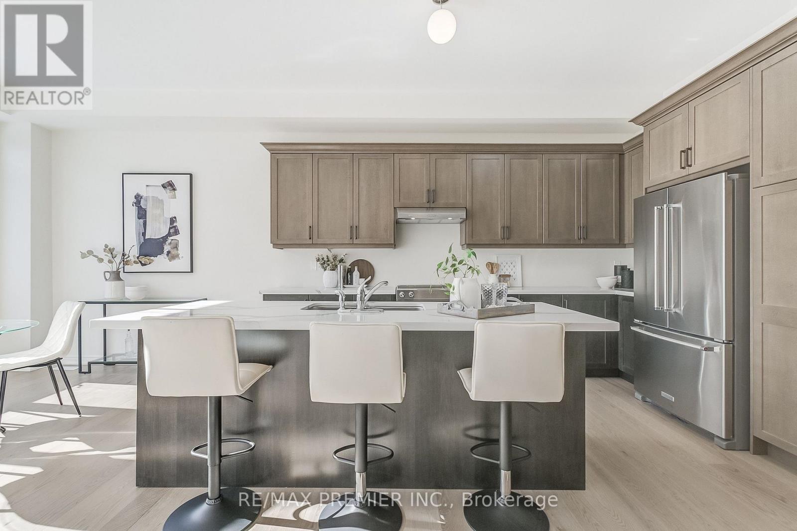 207 Fallharvest Way, Whitchurch-Stouffville, Ontario  L4A 5C2 - Photo 15 - N12843424