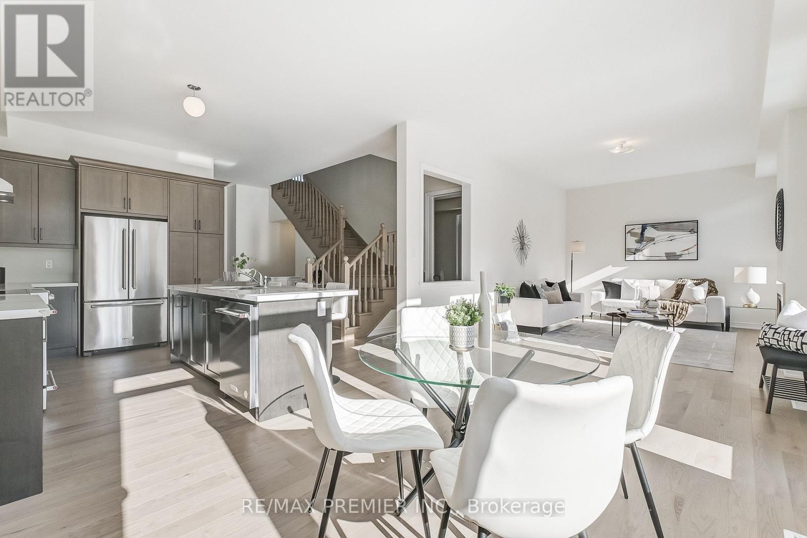 207 Fallharvest Way, Whitchurch-Stouffville, Ontario  L4A 5C2 - Photo 21 - N12843424