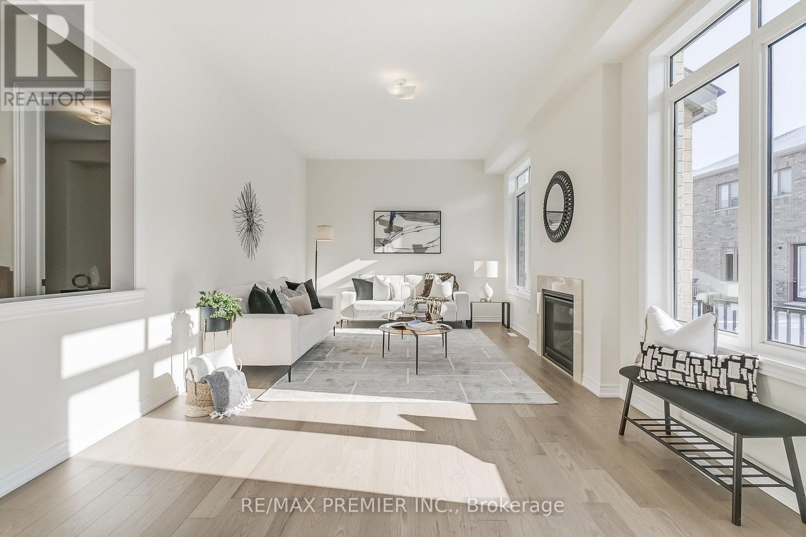 207 Fallharvest Way, Whitchurch-Stouffville, Ontario  L4A 5C2 - Photo 23 - N12843424