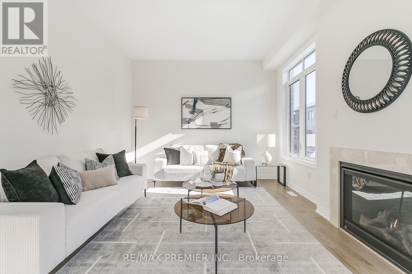 207 Fallharvest Way, Whitchurch-Stouffville, Ontario  L4A 5C2 - Photo 24 - N12843424