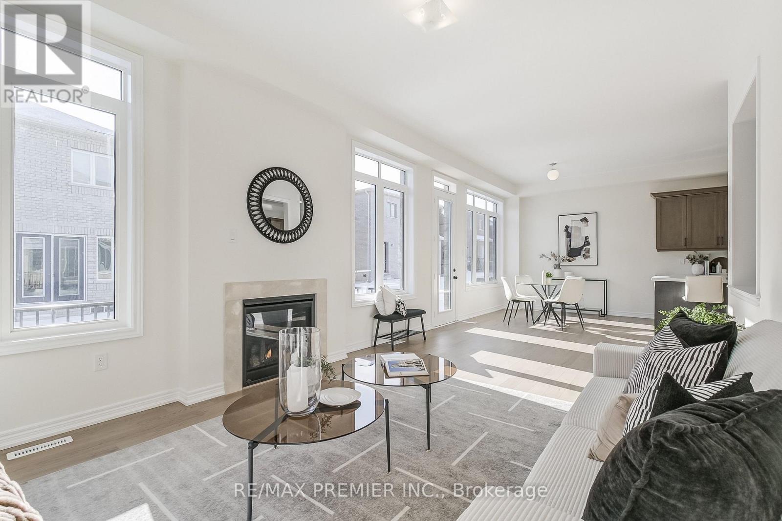 207 Fallharvest Way, Whitchurch-Stouffville, Ontario  L4A 5C2 - Photo 25 - N12843424